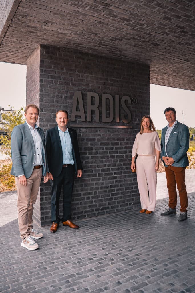 ARDIS huldigt nieuw hoofdkantoor in en is klaar voor de volgende groeifase 2